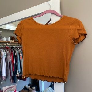 cropped tee